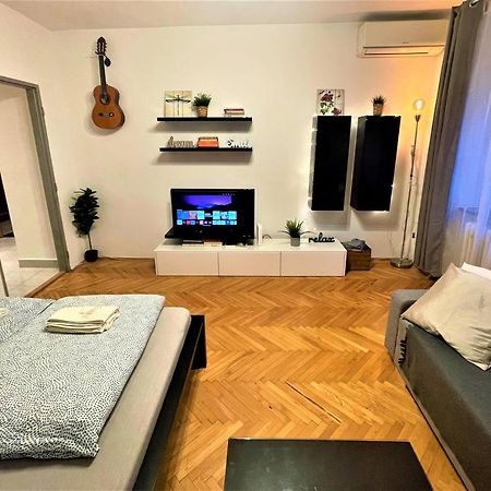 Apartment Helen - Old Town, Ac Bratislava Eksteriør bilde