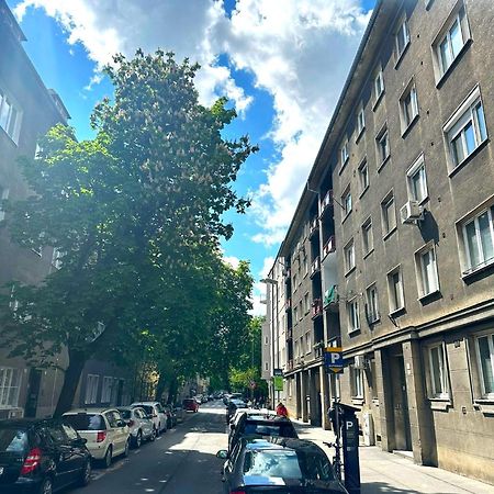 Apartment Helen - Old Town, Ac Bratislava Eksteriør bilde