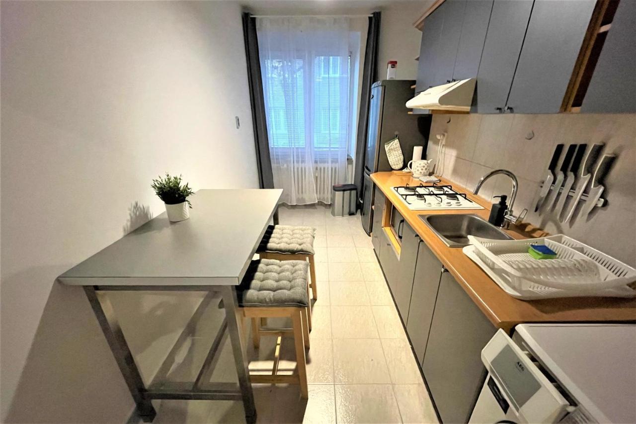 Apartment Helen - Old Town, Ac Bratislava Eksteriør bilde