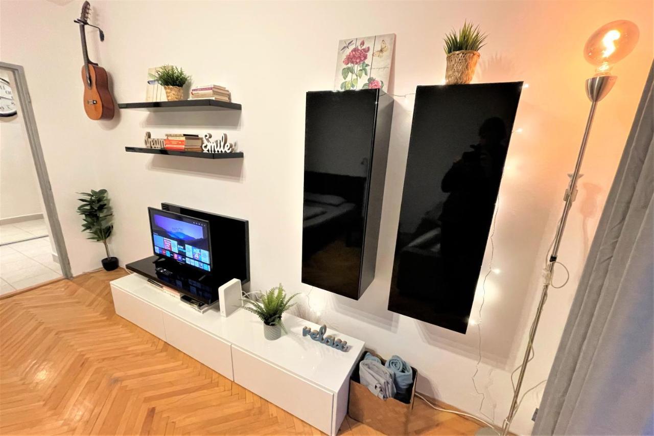 Apartment Helen - Old Town, Ac Bratislava Eksteriør bilde