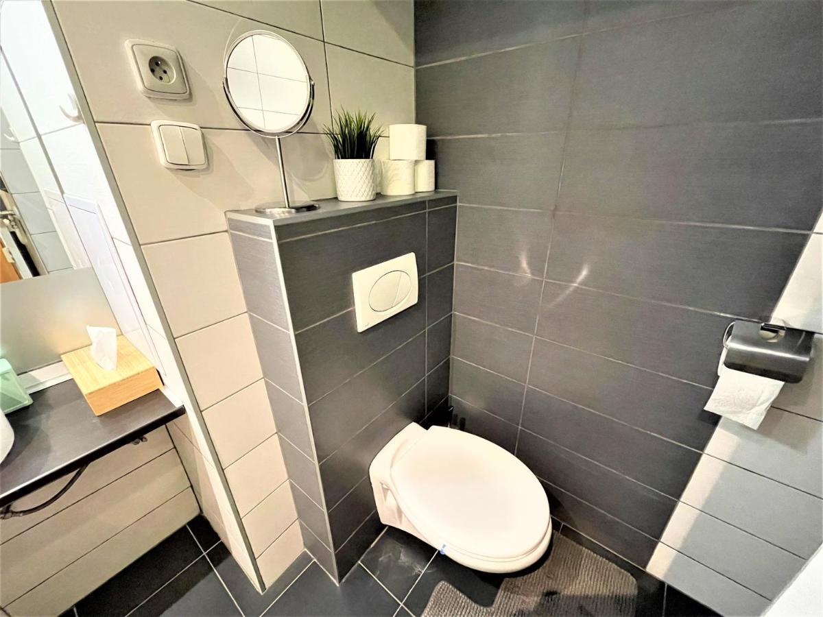 Apartment Helen - Old Town, Ac Bratislava Eksteriør bilde
